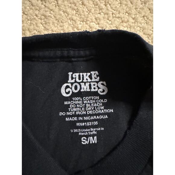 NWOT Luke Combs Black Tee - Picture 4 of 4